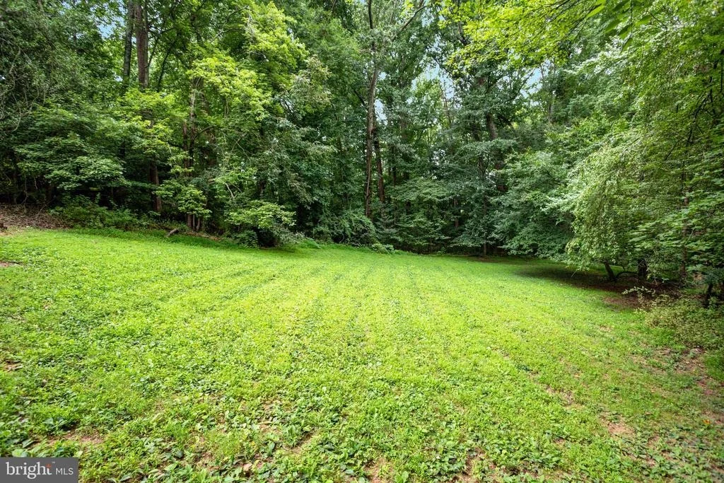 Photo of 10507 ADEL ROAD