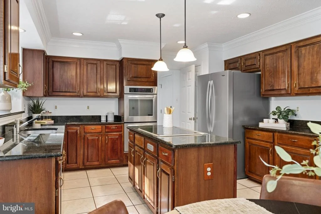 Photo of 11610 SILVERMAPLE COURT