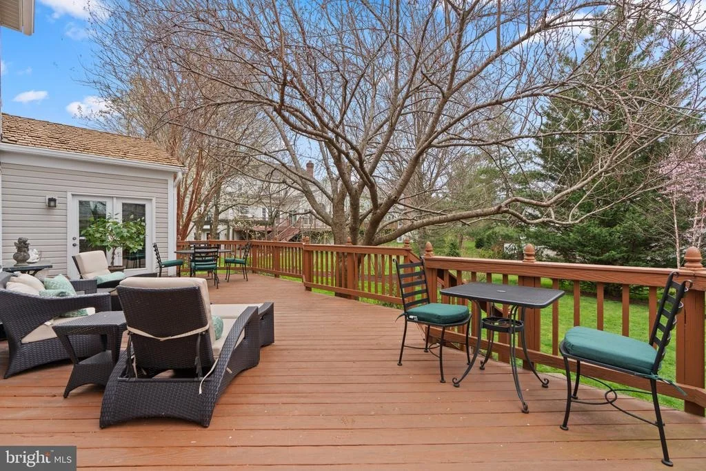 Photo of 17702 GLOBE THEATRE DRIVE