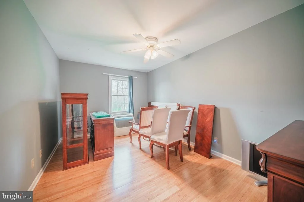 Photo of 15221 WOODCREST DRIVE