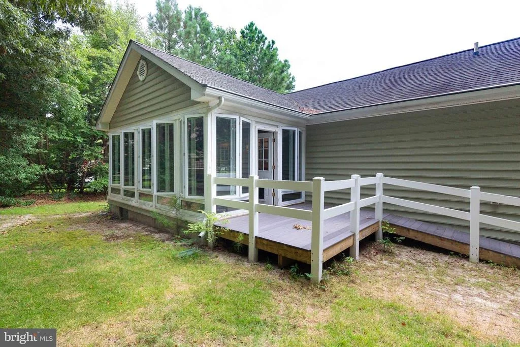 Photo of 30997 OAK LEAF DRIVE