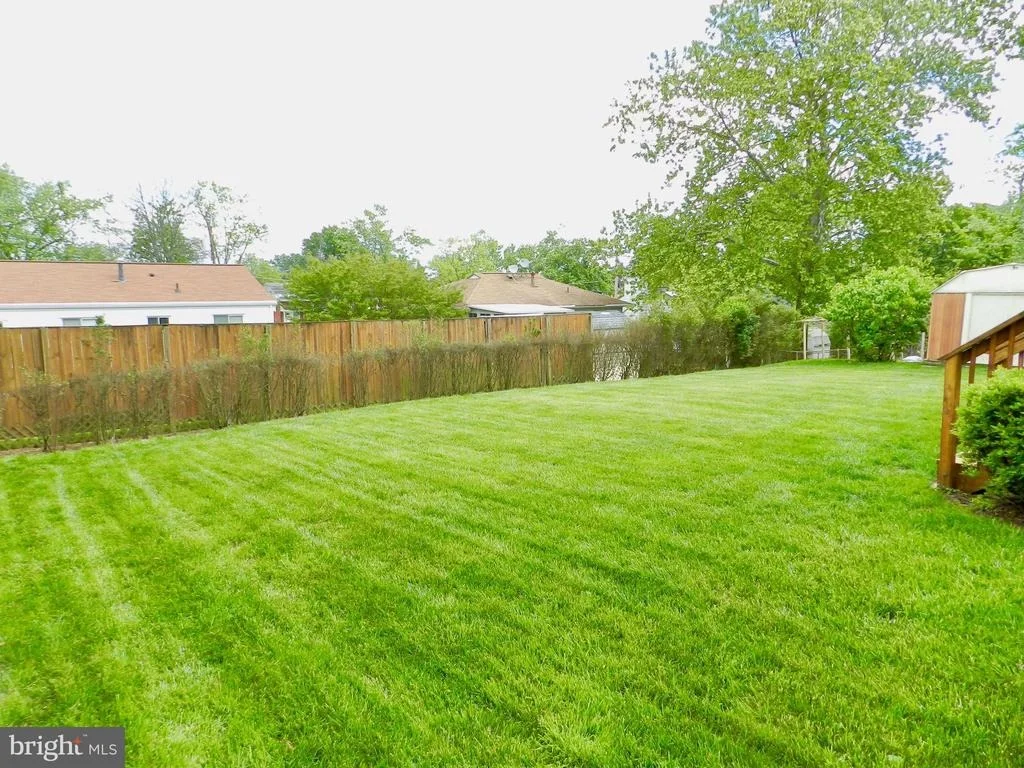 Photo of 7107 HEALY DRIVE