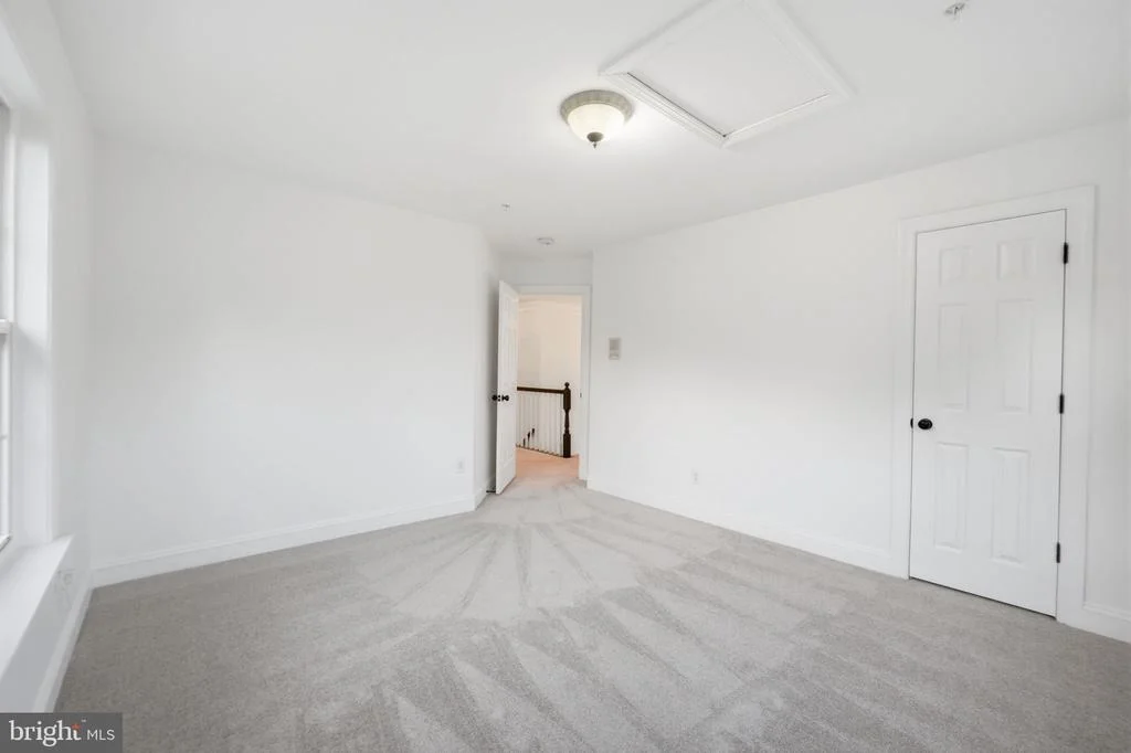 Photo of 19081 POPLAR RIDGE ROAD