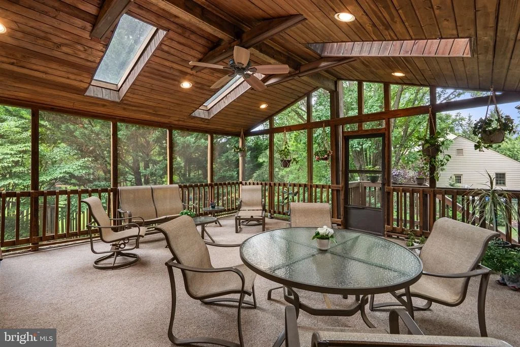 Photo of 5820 MAGIC MOUNTAIN DRIVE