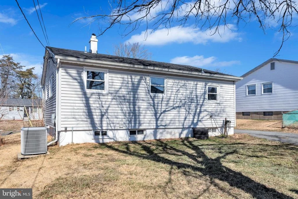 Photo of 362 OLD LINE AVENUE