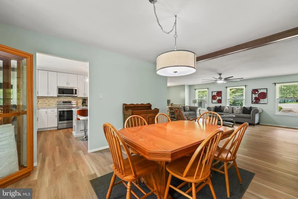 Photo of 16008 FAIRWAY DRIVE