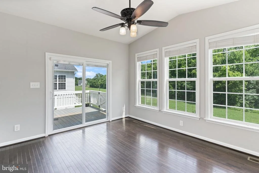 Photo of 5270 LONGBOW ROAD