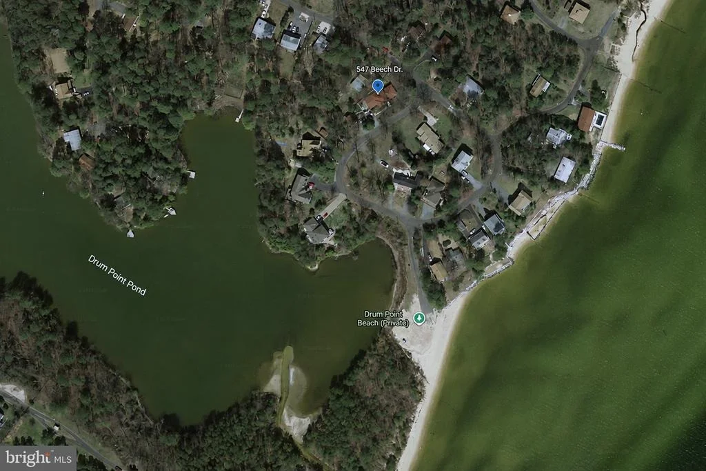 Photo of 547 BEECH DRIVE