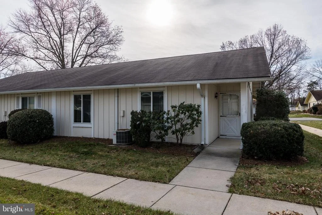 Photo of Unit 39A at 3703 DULWICK DRIVE