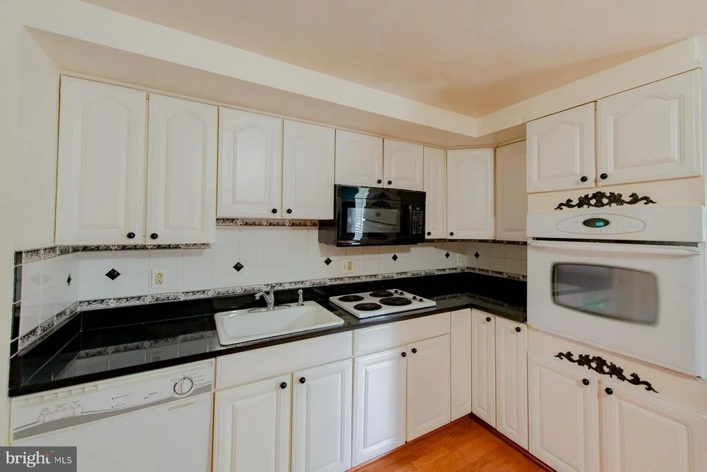 Photo of 9711 WINANDS ROAD
