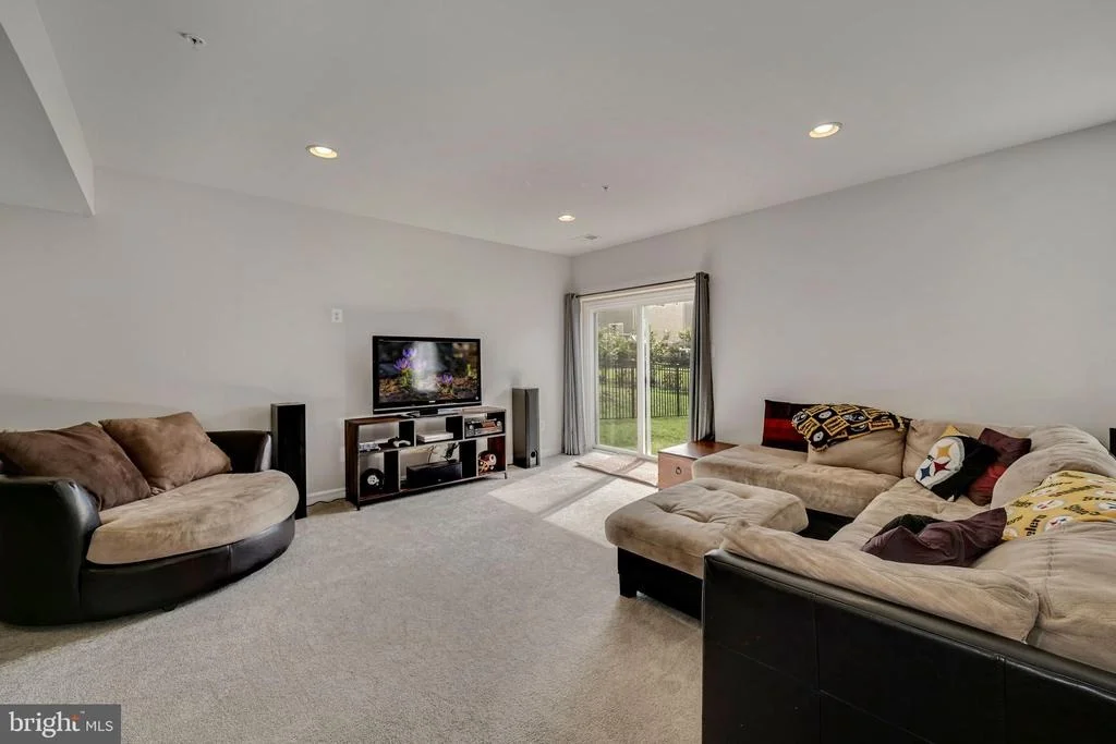Photo of 11007 TINDER BOX