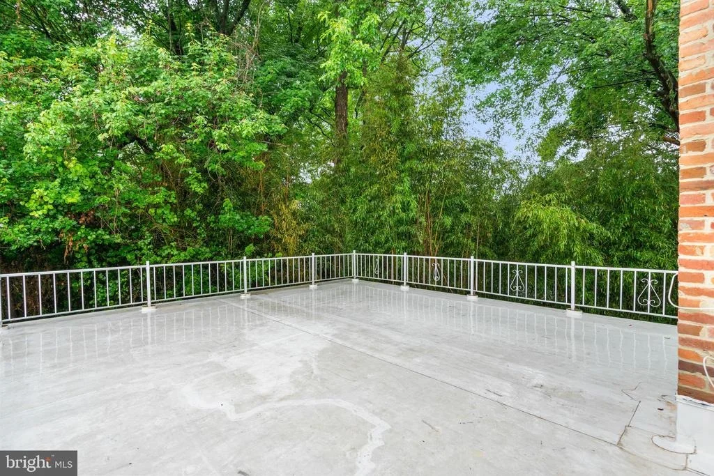 Photo of 8309 POSTOAK ROAD