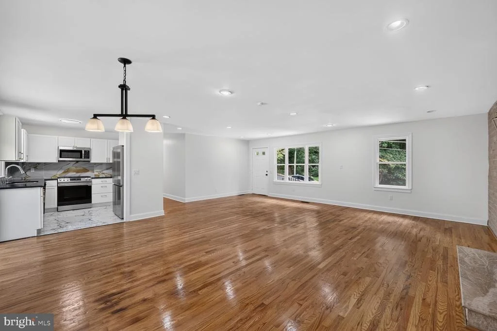 Photo of 7012 NOAH DRIVE