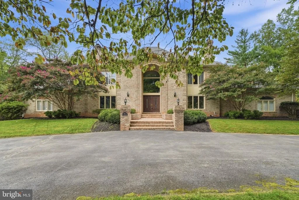 Photo of 9801 BENTCROSS DRIVE