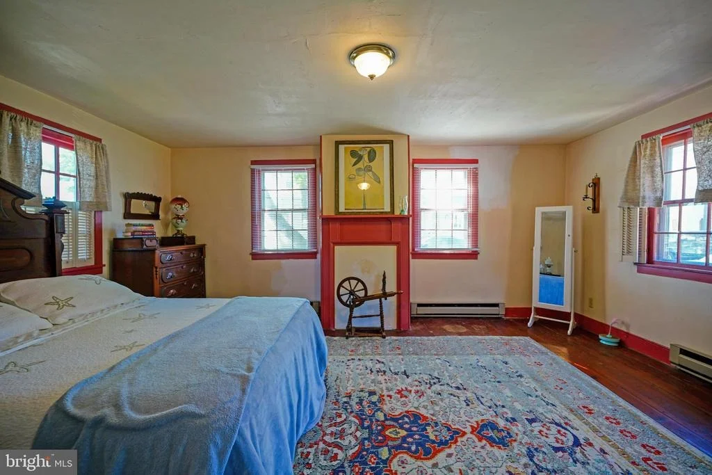 Photo of 202 W 3RD STREET