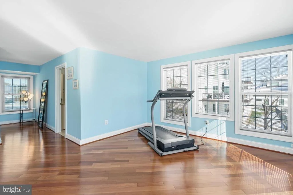 Photo of 909 BAY CIRCLE