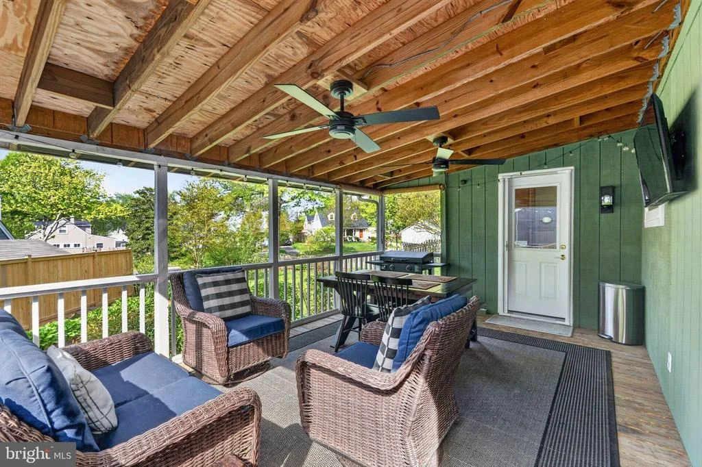Photo of 7018 QUANDER ROAD