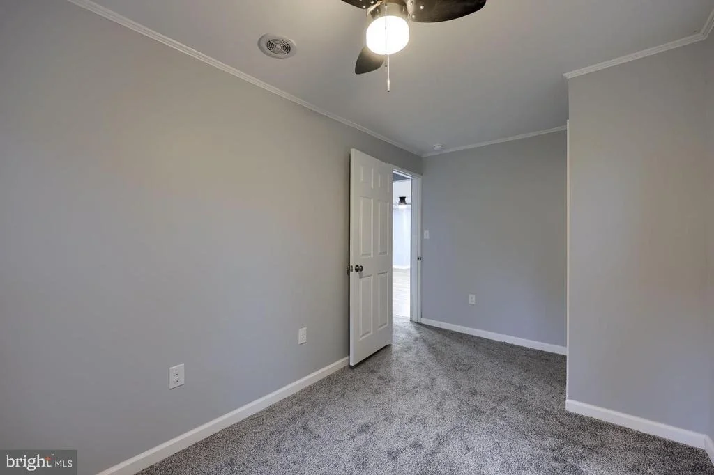 Photo of 1384 ROUNDTOP ROAD