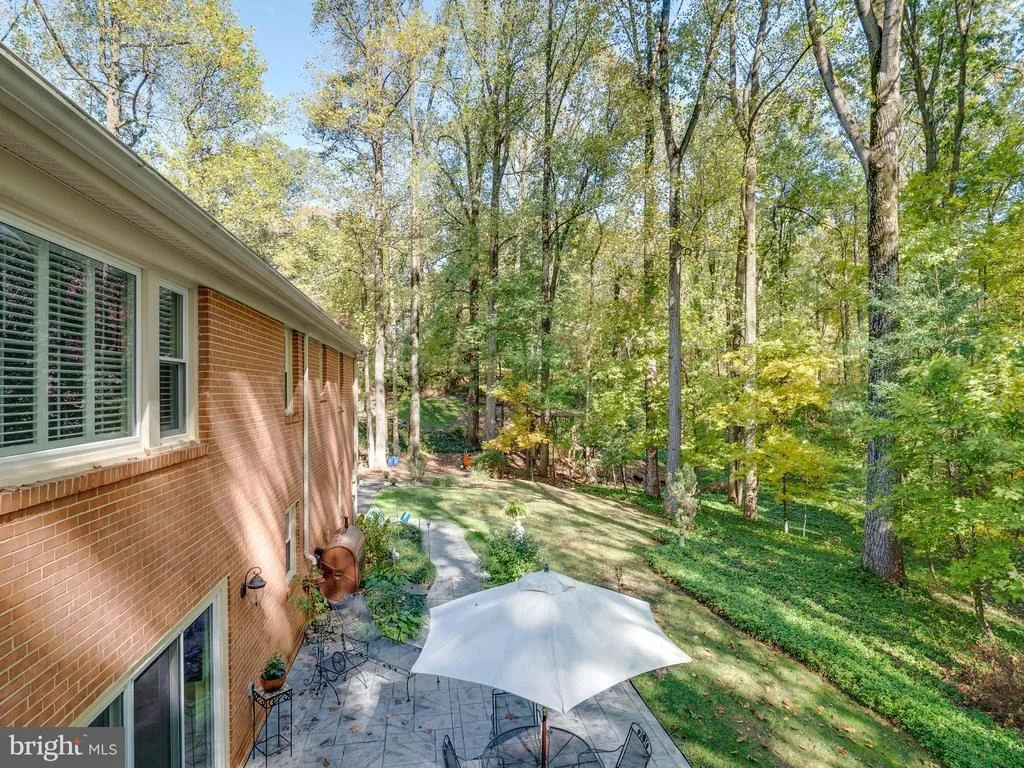 Photo of 17509 SKYLINE DRIVE