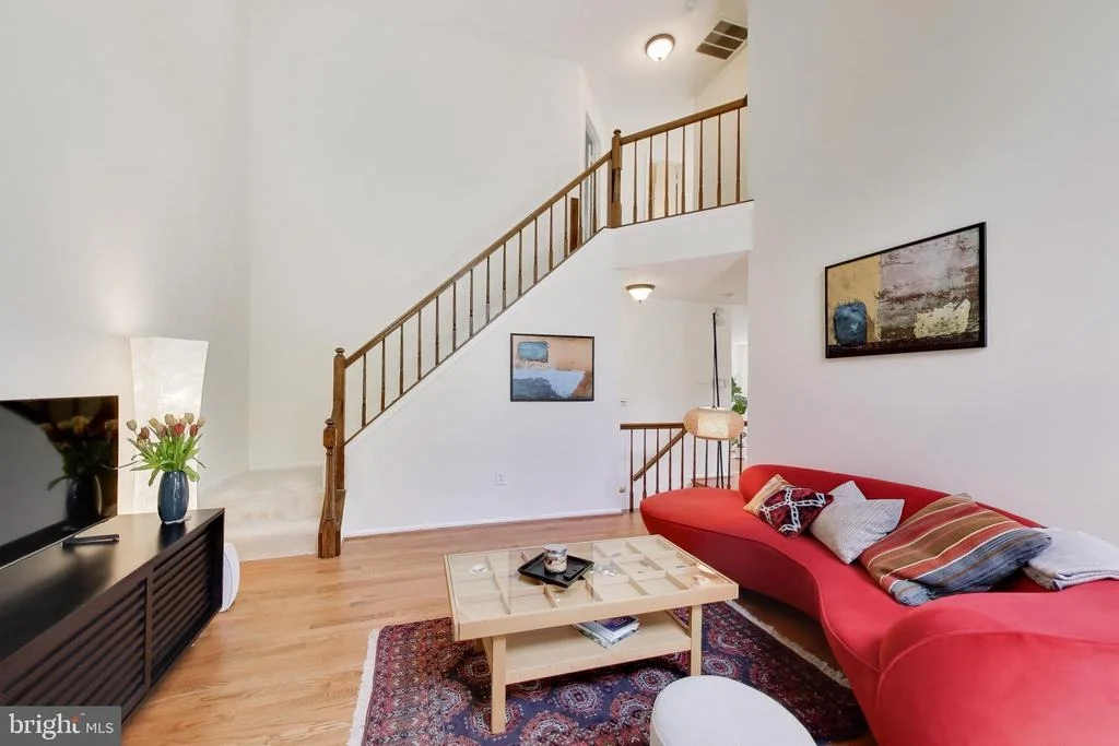 Photo of 2421 PONDSIDE TERRACE