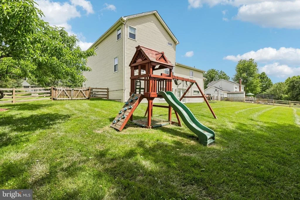 Photo of 902 CLAUSER COURT