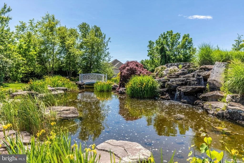 Photo of 2429 BEAR DEN ROAD