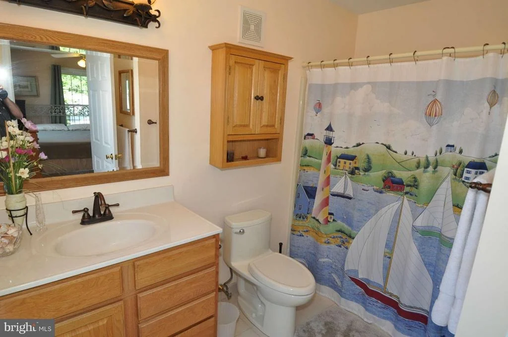 Photo of 4732 OAK ROAD