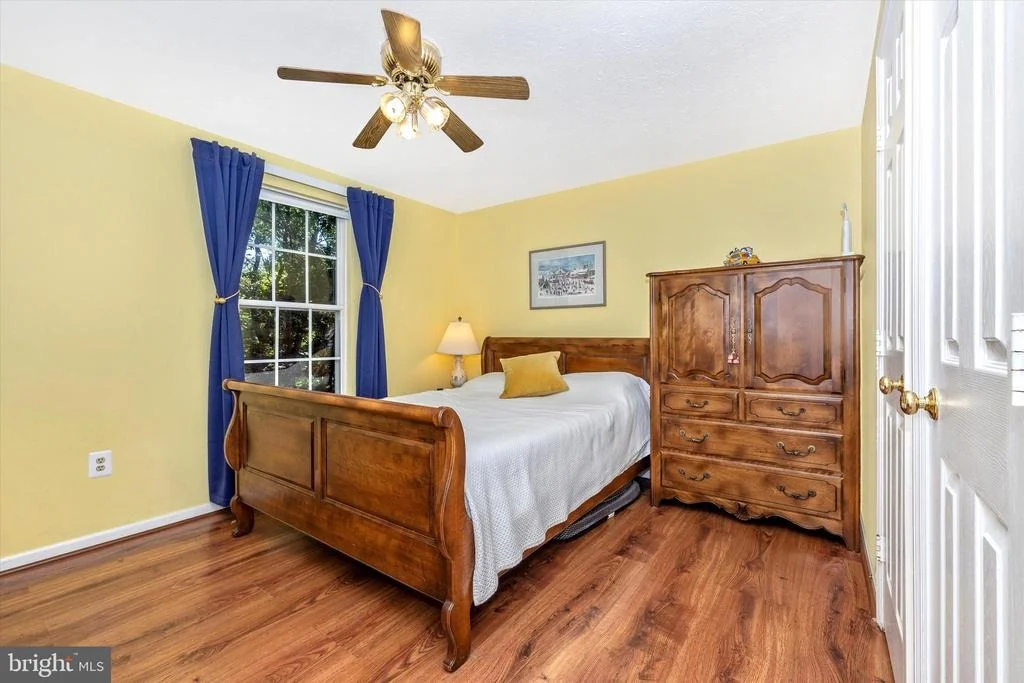 Photo of 1001 CHINABERRY DRIVE