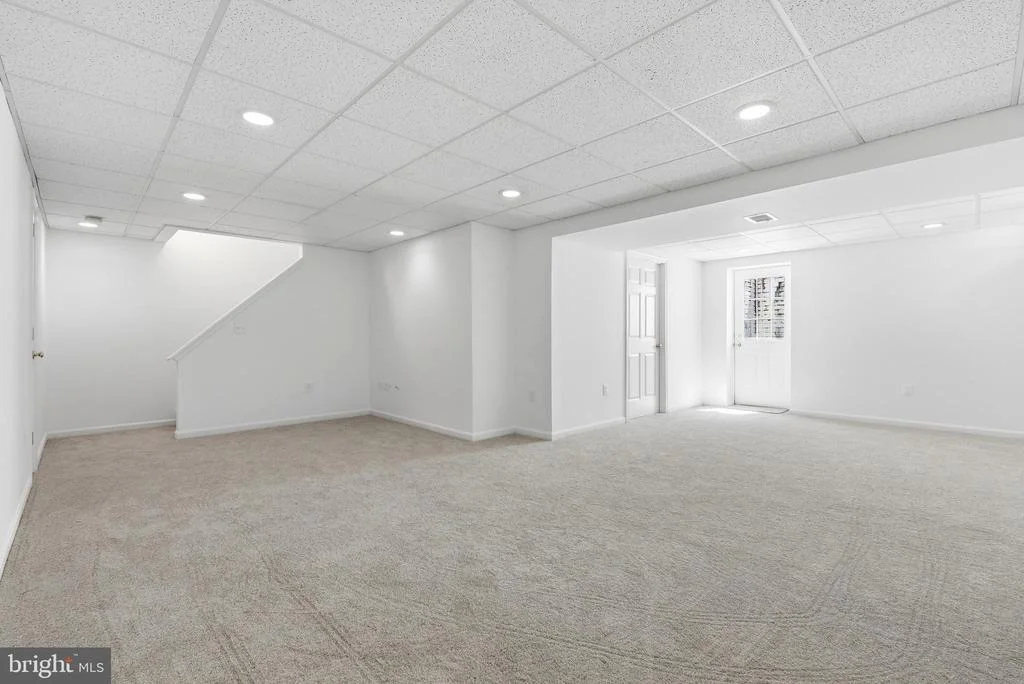 Photo of 707 ATHLONE DRIVE