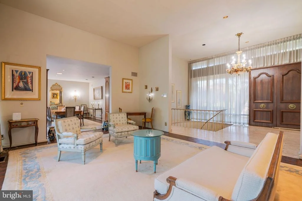 Photo of 3201 PAULINE DRIVE