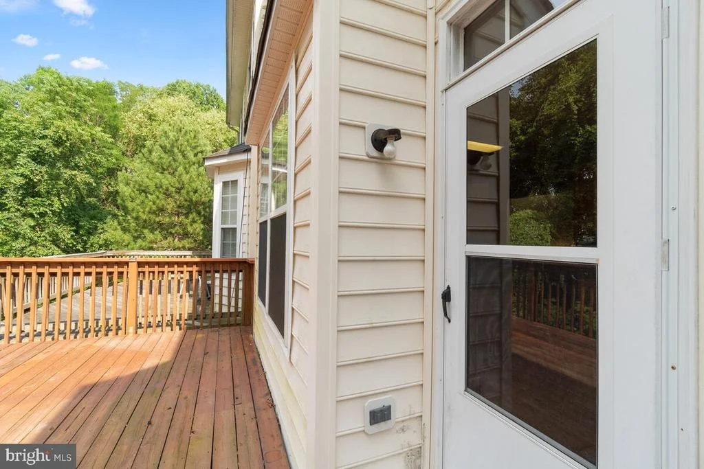 Photo of 10012 JUNIPER DRIVE