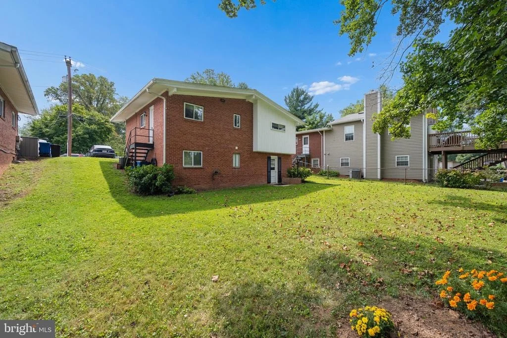 Photo of 11302 KENTON PLACE