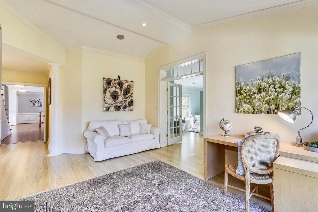 Photo of 2091 HUNTERS CREST WAY