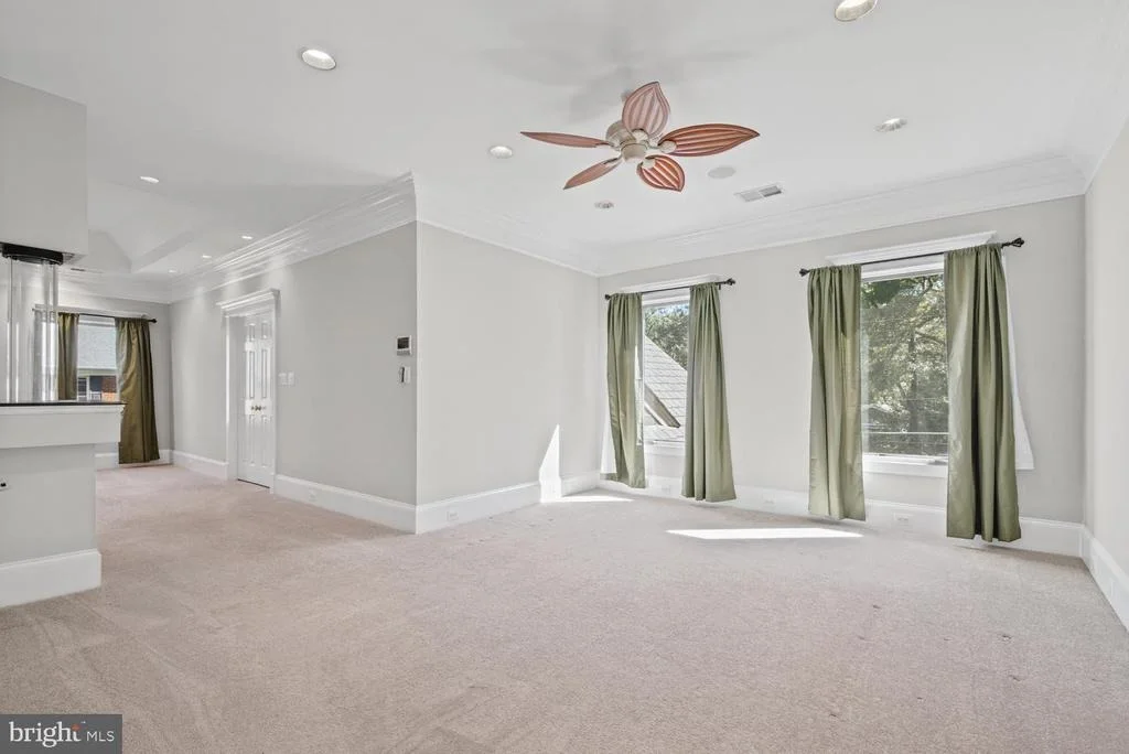Photo of 9404 FOREST HAVEN DRIVE