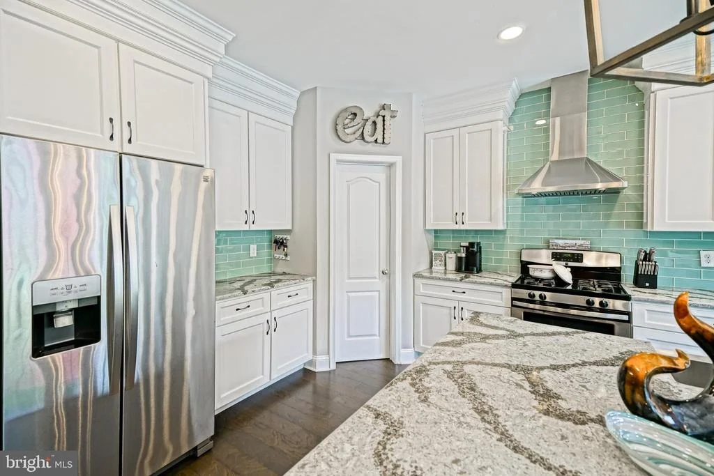 Photo of 26178 RICHFIELD DRIVE