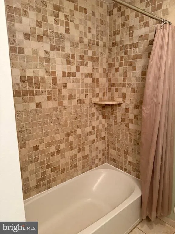 Photo of 1022 HARBOR DRIVE