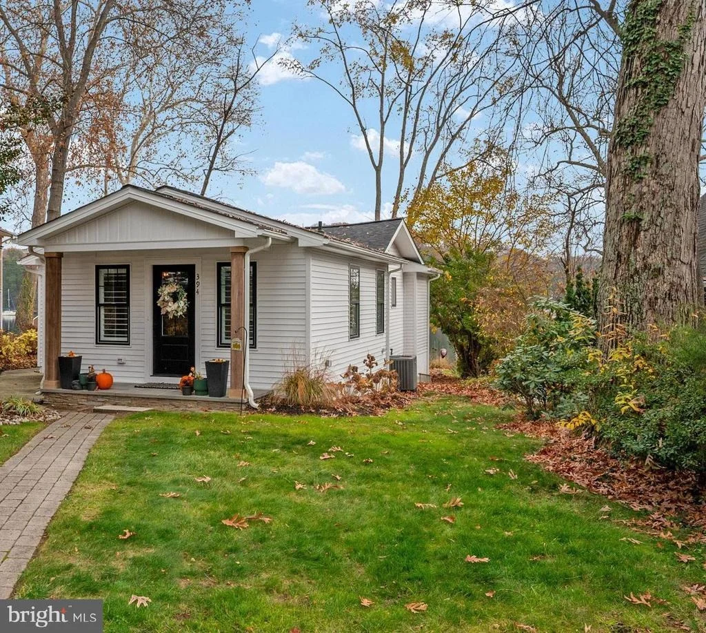 Photo of 394 NORTH DRIVE