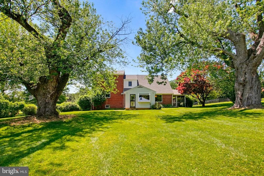 Photo of 13201 MANOR ROAD