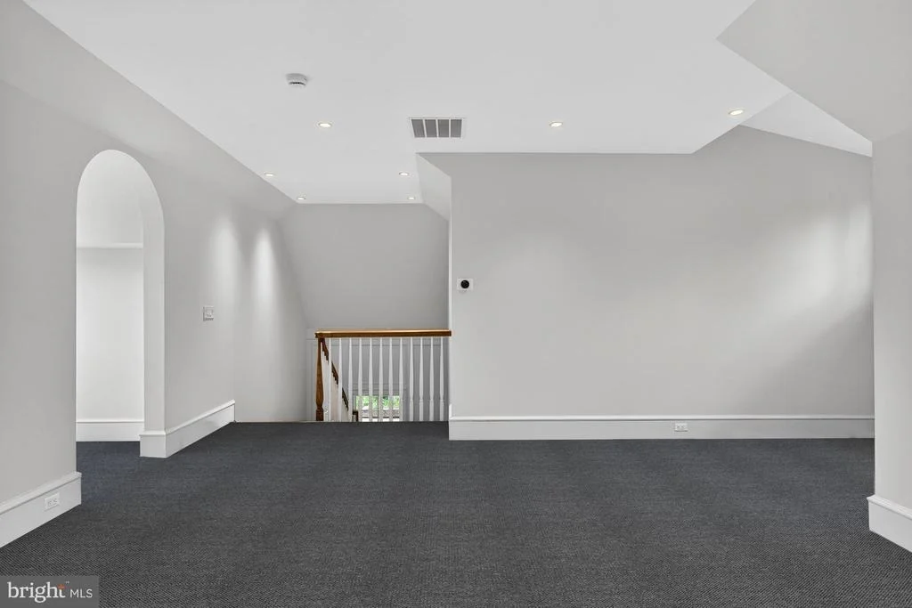 Photo of 3031 N STUART STREET