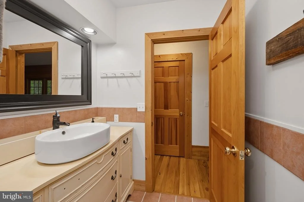 Photo of 259 RESH LANE