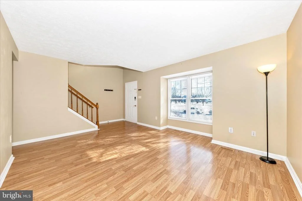 Photo of 2160 COLLINGWOOD LANE