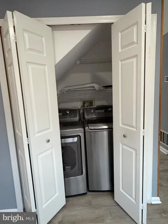 Photo of 9348 CREEKVIEW DRIVE