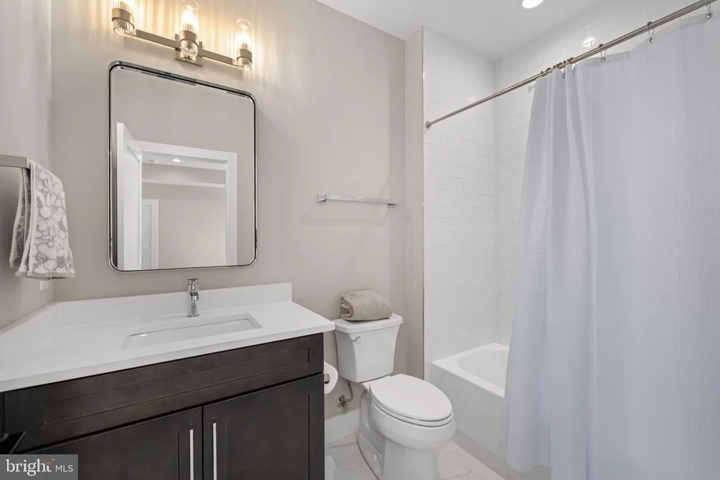 Photo of 6933 ESPEY LANE