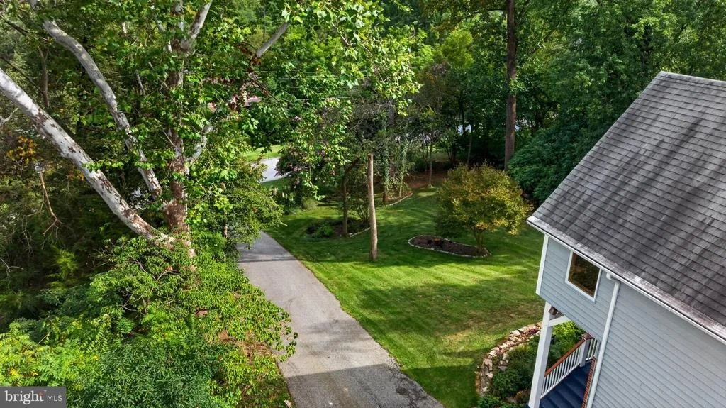 Photo of 100 HILLSIDE ROAD