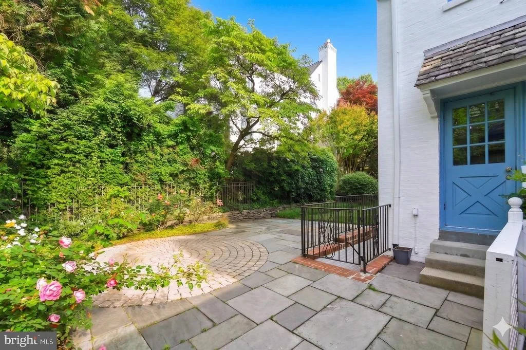 Photo of 7505 GLENDALE ROAD