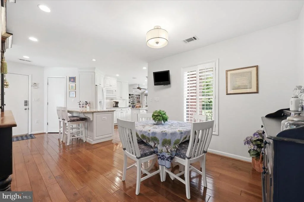 Photo of 6796 SUNNYBROOK DRIVE