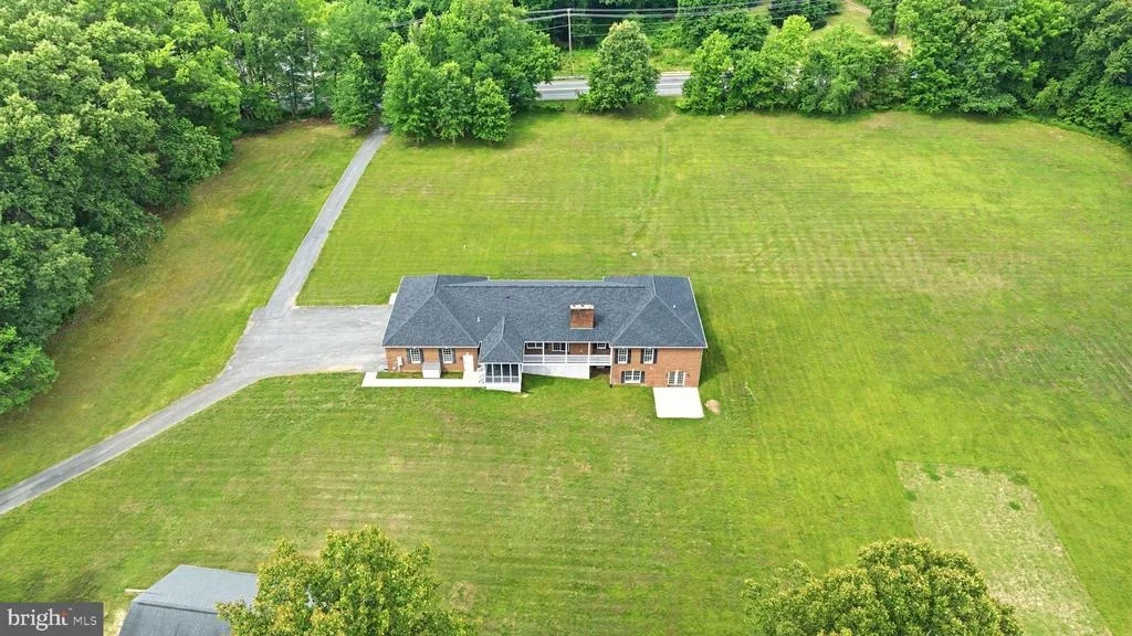 Photo of 4570 HAWTHORNE ROAD