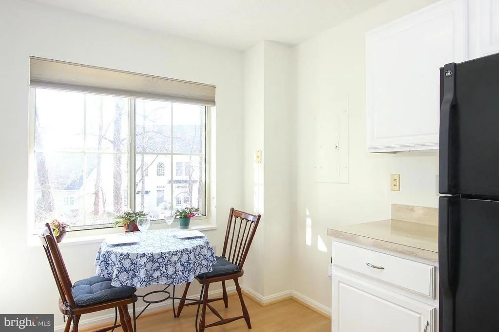 Photo of Unit 303 at 14800 PENNFIELD CIRCLE