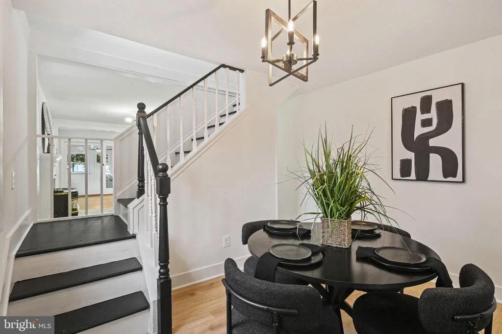 Photo of 515 FREYS ROAD