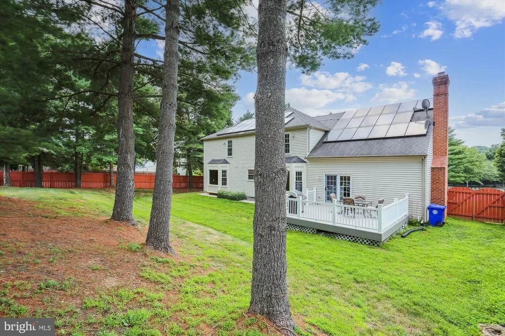 Photo of 19101 FOREST BROOK ROAD